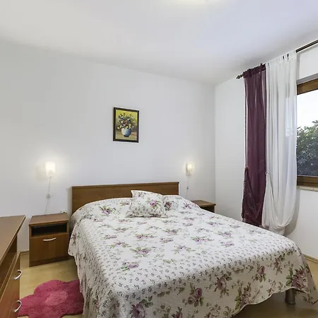 Apartment Milena Poreč